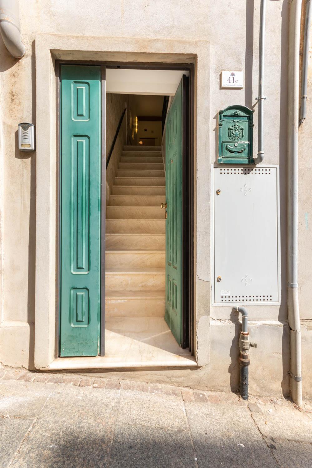 Ferienwohnung Dimora Arquer - Cagliari Old Town Exterior foto